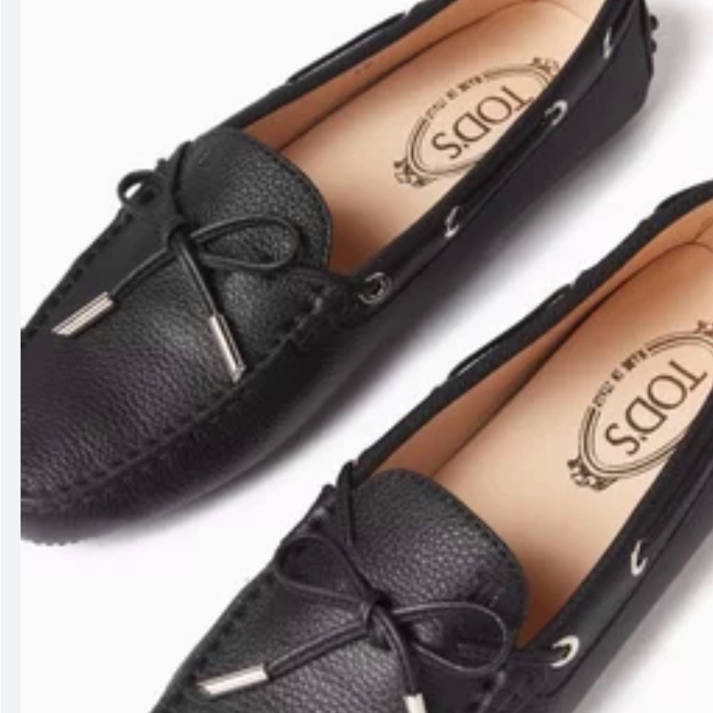 Tod's Black Gommino Leather Driving Loafers